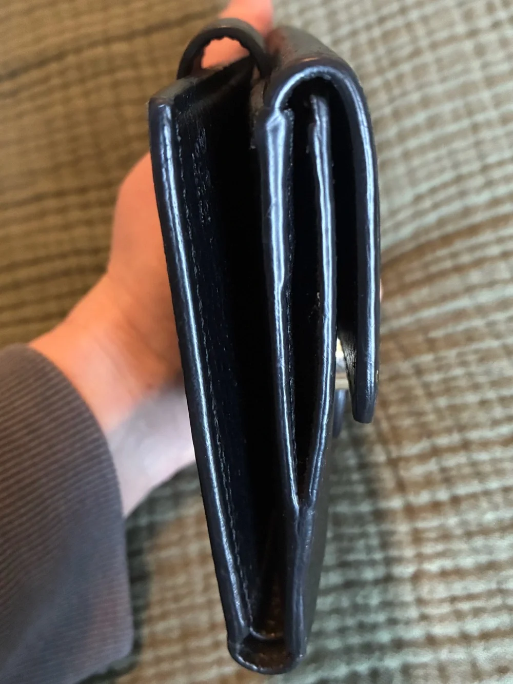 Gucci Black Pebbled Leather Wallet with Gold Double G - Picture 12 of 12